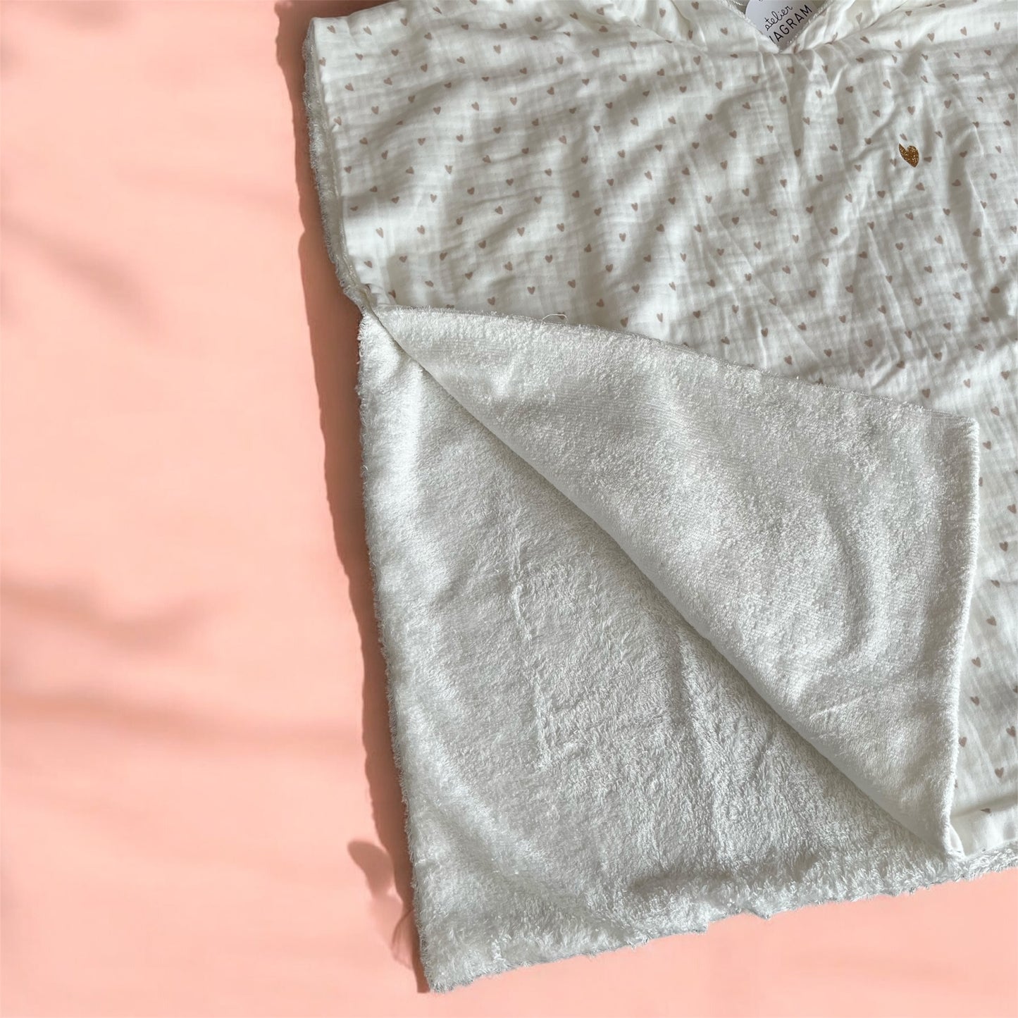 Poncho gaze de coton cœur _ « Atelier Wagram »