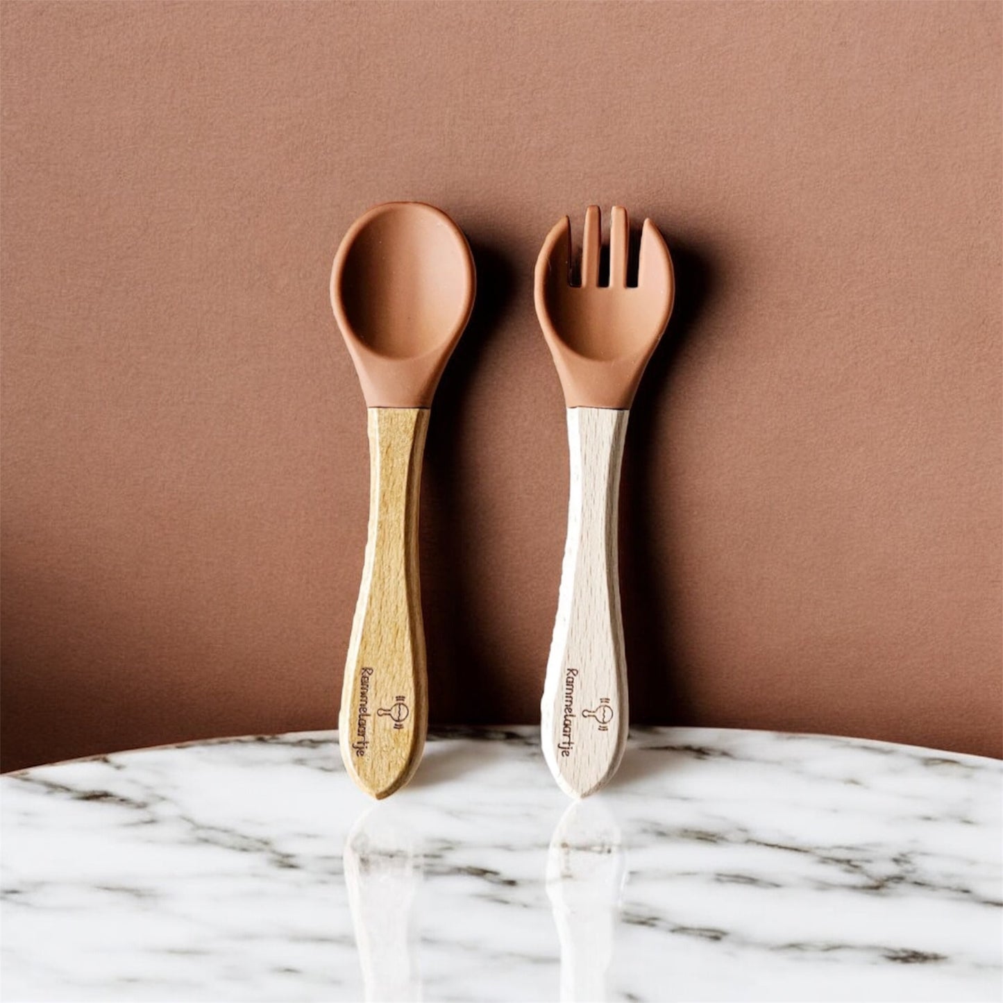 Cuillère et Fourchette en Silicone avec Manche en Bambou - Rouille